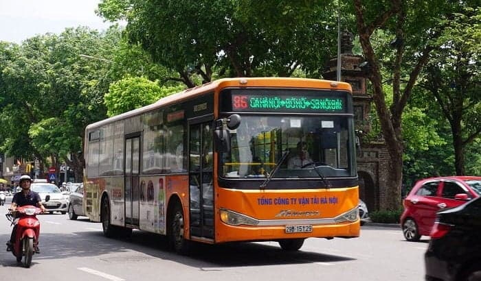 phương tiện đi sân bay Nội Bài - xe buýt chất lượng cao
