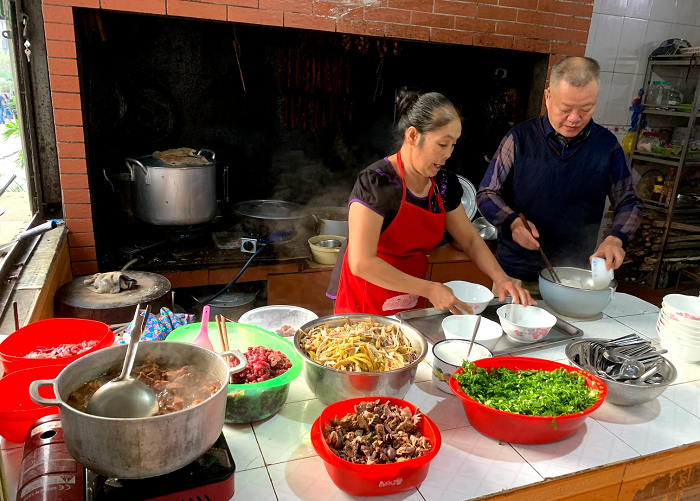 Quán Tú Lan là quán ăn ngon ở Đồng Văn bán nhiều món ngon