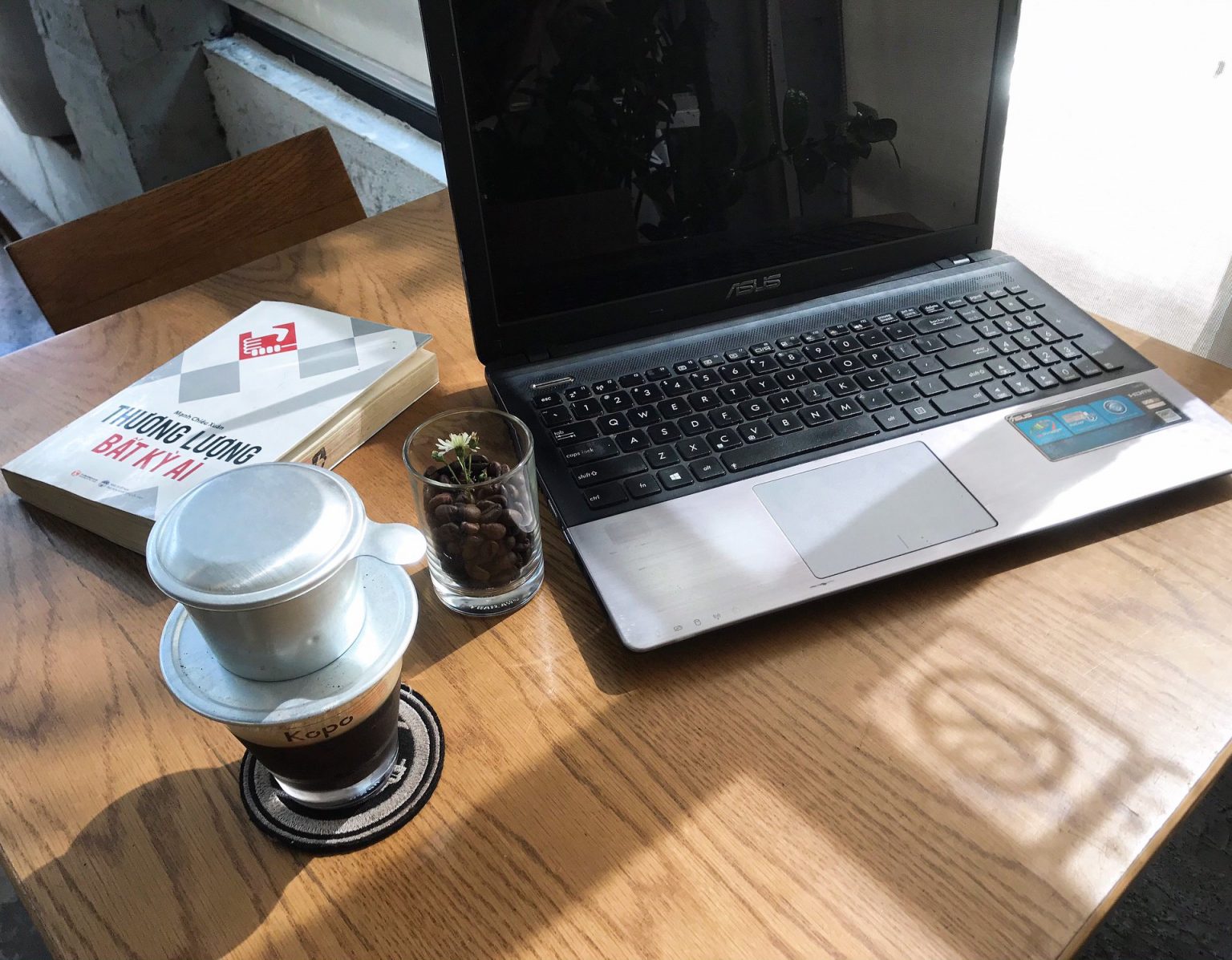 quan-cafe-o-quan-4-sai- Kopo’s Desk Coffee WorkShop