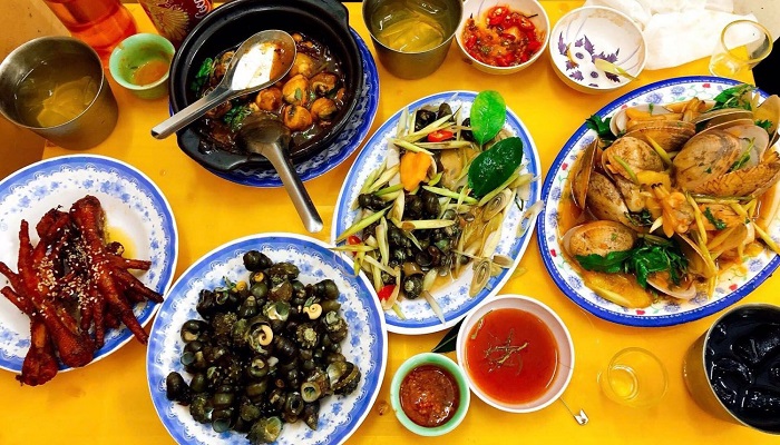 Delicious snail restaurant in Quang Ninh - Ngoc Son