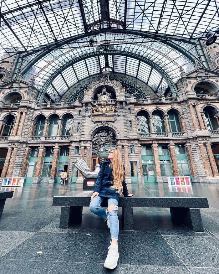 Tham quan nhà ga Antwerp Centraal Bỉ