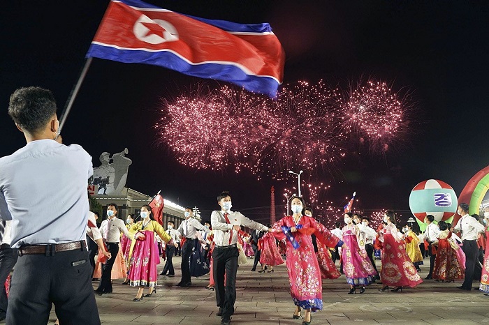 Bắn pháo hoa ở quảng trường Kim Nhật Thành Triều Tiên