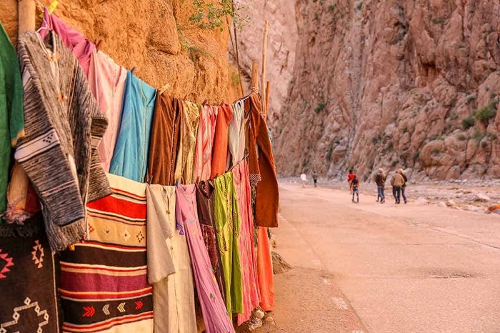 Tìm hiểu về thảm Berber là điều nên làm ở thung lũng Dades Maroc