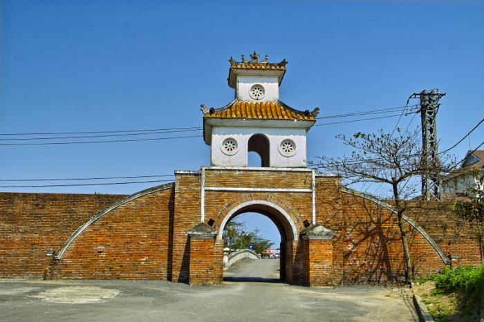 Attractions near Quang Binh Quan - Dong Hoi Ancient Citadel