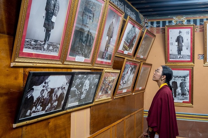 Tranh ảnh ở thư viện Quốc gia Bhutan