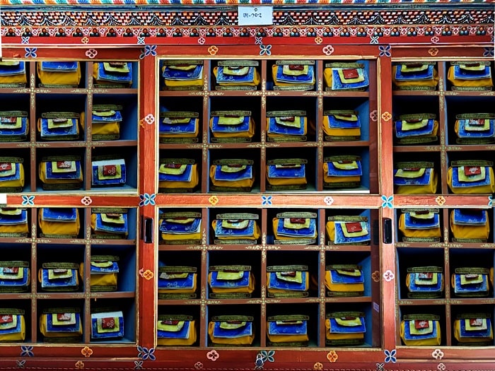 Tư liệu ở thư viện Quốc gia Bhutan