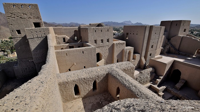 Pháo đài Bahla đã được UNESCO ghi vào Danh sách Di sản Thế giới - Di sản thế giới ở Oman