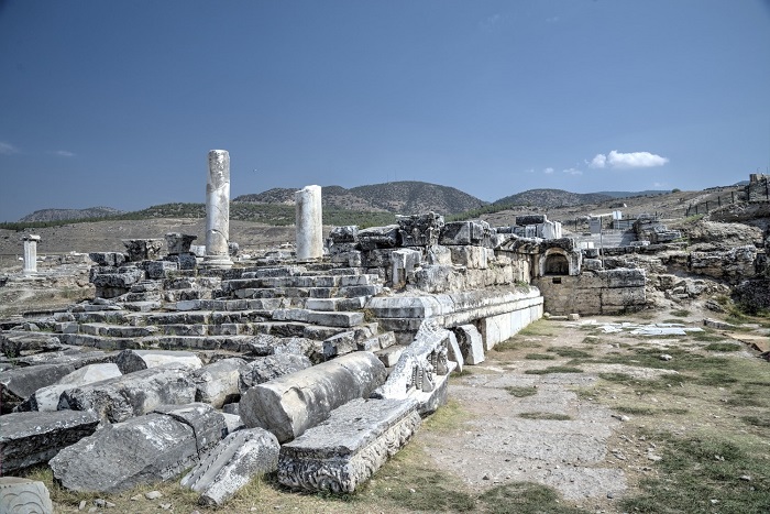 Đền Apollo thành phố Hierapolis