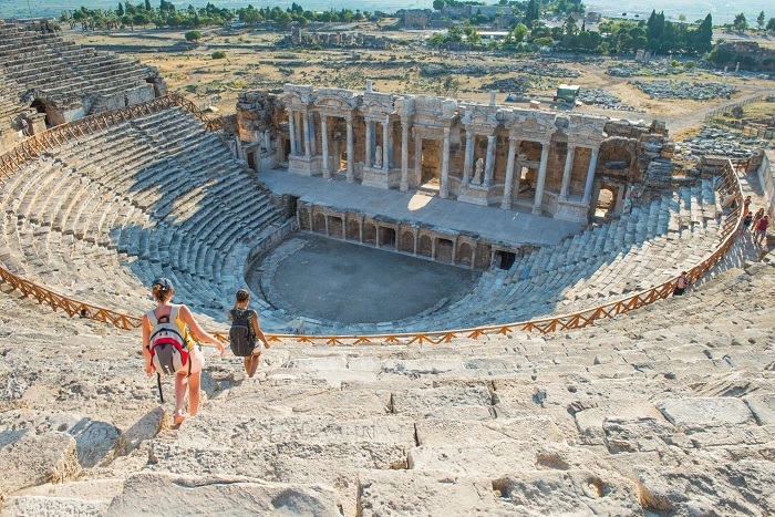 Nhà hát Hierapolis thành phố Hierapolis