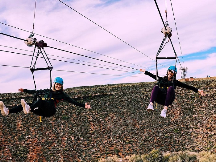 Zipline tại Grand Canyon West là đường trượt zipline trên thế giới thu hút du khách