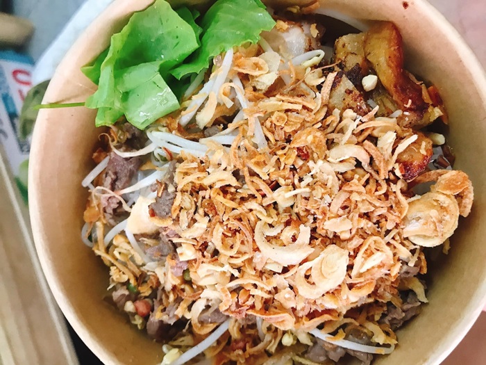 quán ăn sáng ngon quận Hoàn Kiếm - Bún Bò Hủ tíu Cô Tuân