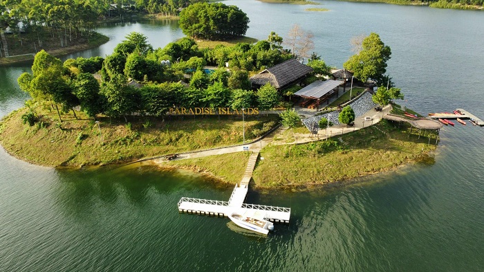 Thác Bà Paradise Islands nằm giữa lòng hồ Thác Bà, tỉnh Yên Bái