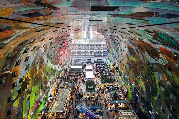 Trần nhà của chợ Markthal Amsterdam