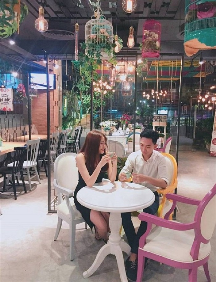 nhà hàng tổ chức sinh nhật ở Sài Gòn - Nhà hàng Én Tea House Quận 3