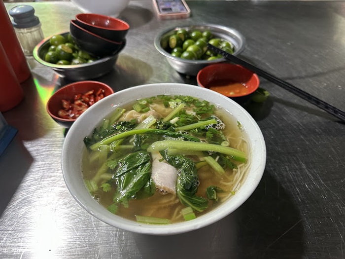 quán ăn ngon quận Hồng Bàng Hải Phòng - Mì Chờ