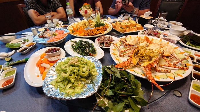 quán ăn ngon quận Hồng Bàng Hải Phòng - Talata Seafood Restauranta