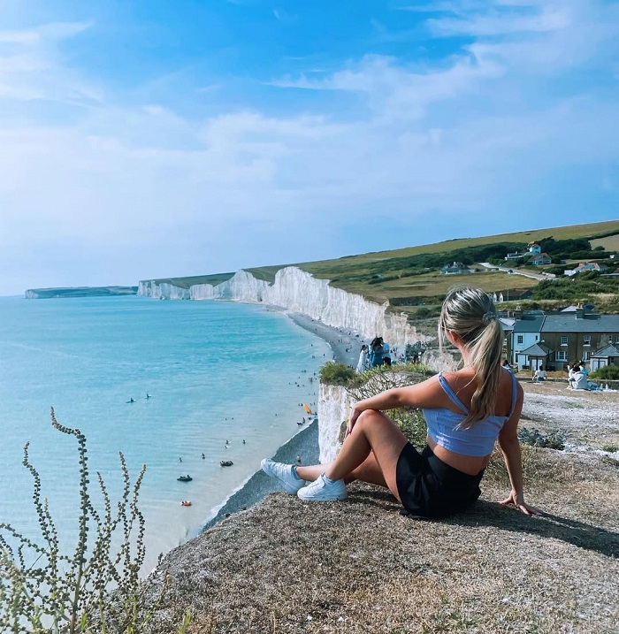 Vách đá trắng Seven Sisters Anh