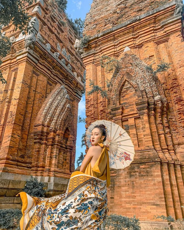 vé tham quan du lịch Bình Định 2025 Tháp Đôi 