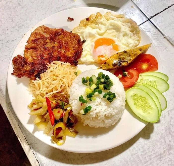 cơm tấm A Hầu quán cơm tấm ngon ở Nha Trang 