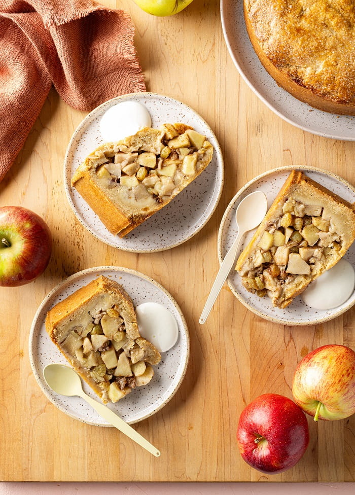 Kinh nghiệm du lịch Hà Lan mùa xuân nên ăn Bánh táo chiên