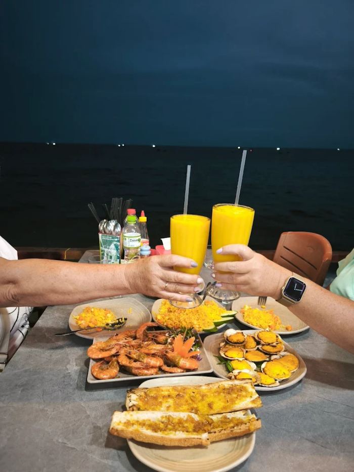 quán hải sản ngon ở Mũi Né Bờ Kè 