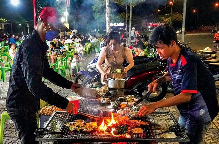 Khám phá chợ đêm Cà Mau