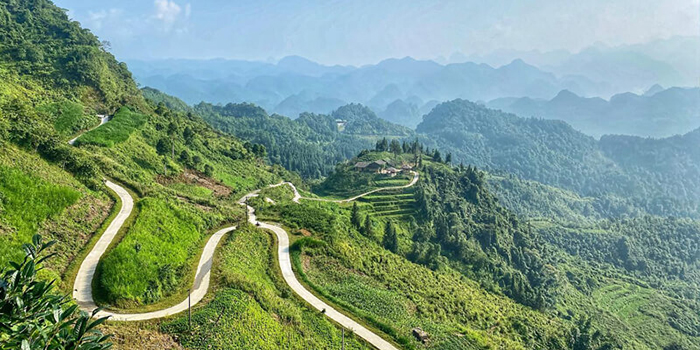 Kinh nghiệm du lịch Hà Giang dịp Tết - Cổng Trời Quản Bạ