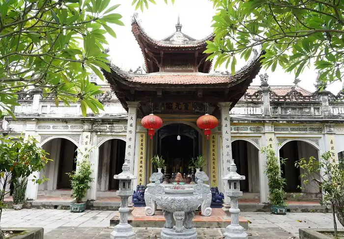 địa điểm cầu tài lộc ở Vĩnh Phúc - Đền Thính (Đền Thánh Mẫu)