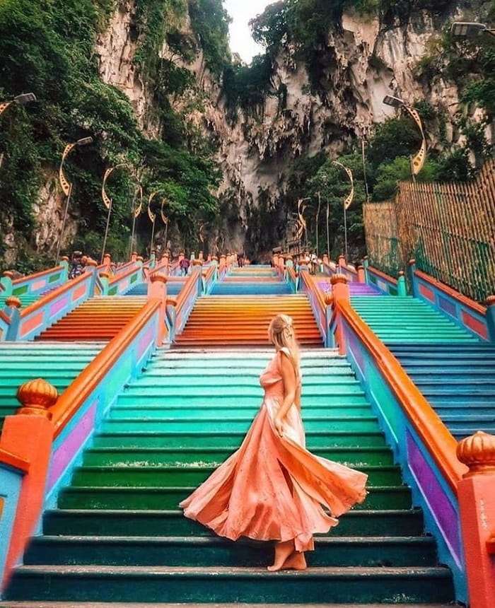 Du lịch Malaysia tự túc nên đi Động Batu