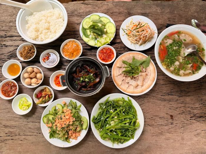 Du lịch chữa lành tại Huế 