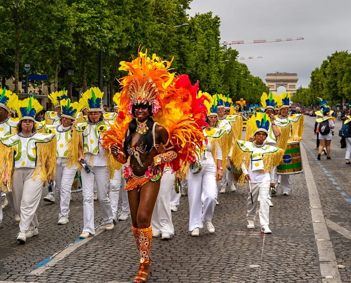 Lễ hội mùa xuân ở Paris có gì hay