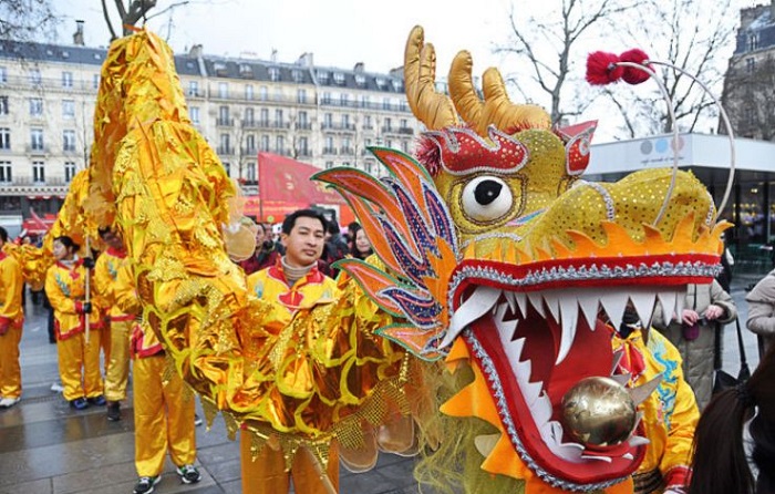 Lễ hội mùa xuân ở Paris có gì hay