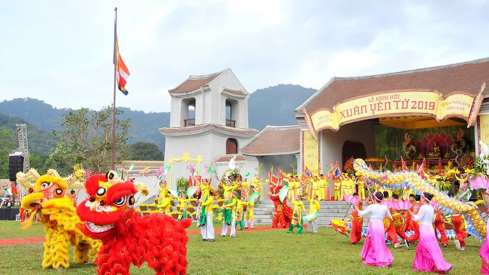 Viếng quần thể chùa Yên Tử Quảng Ninh - Lễ hội ở chùa Yên Tử