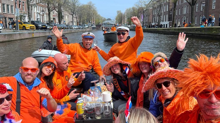 Kinh nghiệm du lịch Hà Lan mùa xuân nên tham gia Ngày của các vị vua