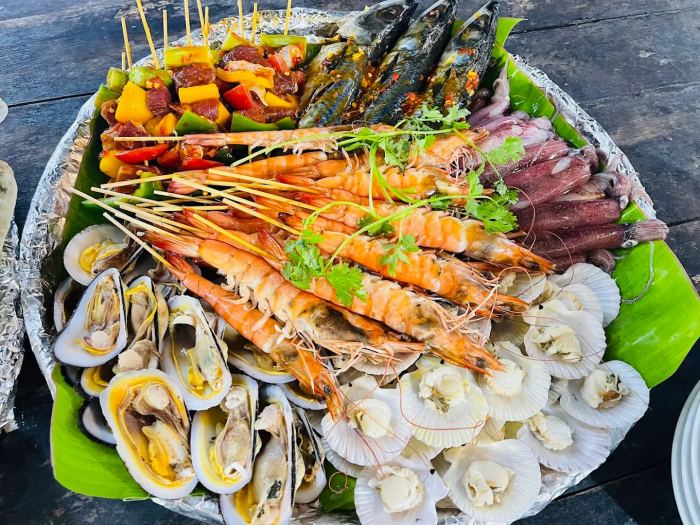 quán hải sản ngon ở Mũi Né  Nhà hàng Làng Chài Mũi Né. 