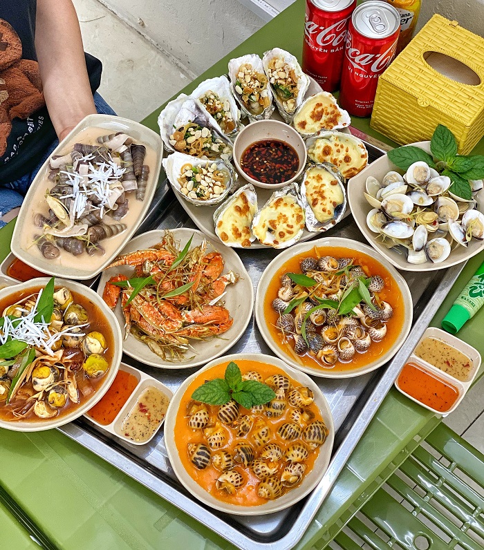 Các quán ăn vặt ngon ở Vĩnh Phúc - Ốc Hương Quán Vĩnh Yên