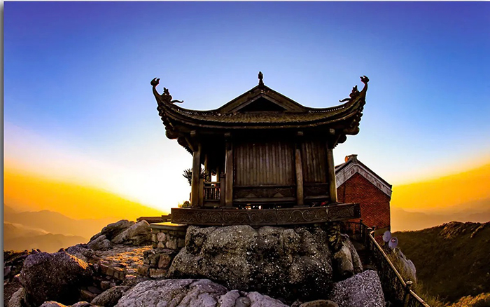 Viếng quần thể chùa Yên Tử Quảng Ninh - Quần thể di tích Yên Tử