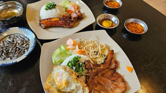 Cơm Tấm Sài Gòn Đô Thành quán cơm tấm ngon ở Nha Trang 