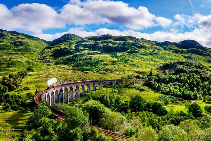10 tuyến đường sắt đẹp nhất thế giới