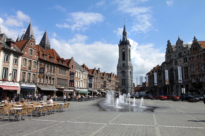 Kinh nghiệm du lịch Tournai Bỉ