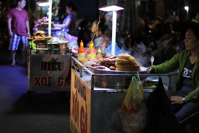 Lạc vào thiên đường ẩm thực chợ đêm Pleiku