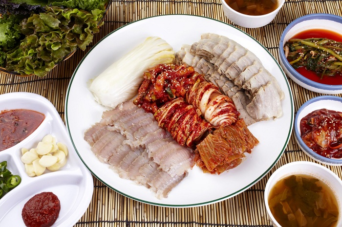 Kinh dị với món cá đuối lên men Hàn Quốc
