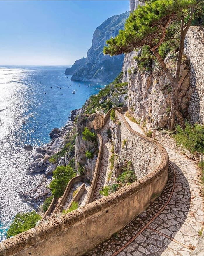 Chiêm ngưỡng vẻ đẹp thần thoại của hòn đảo Capri Ý