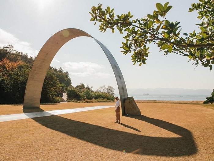 Khám phá hòn đảo nghệ thuật Naoshima Nhật Bản nổi tiếng