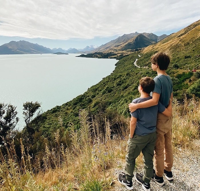 Chiêm ngưỡng vẻ đẹp của hồ Wakatipu New Zealand hùng vĩ