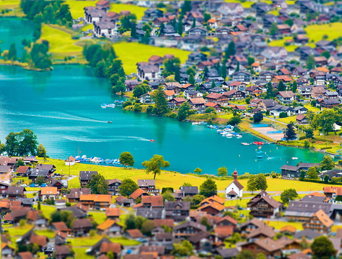 Interlaken được xem là thành phố du lịch nổi tiếng tại miền Trung Thụy Sĩ.