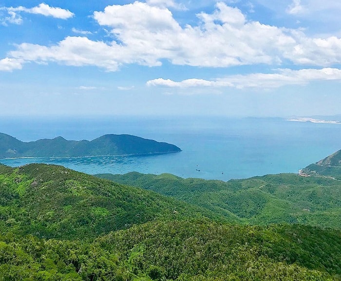 Journey to discover Phu Yen Beer Mountain