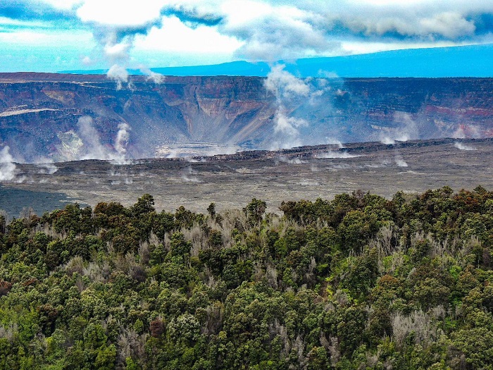 Ngắm vẻ đẹp siêu thực của thiên nhiên trong công viên núi lửa Hawaii