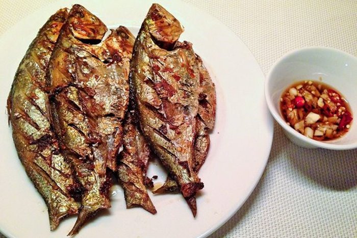 Hung Yen tourism can buy as a gift and choose sardines