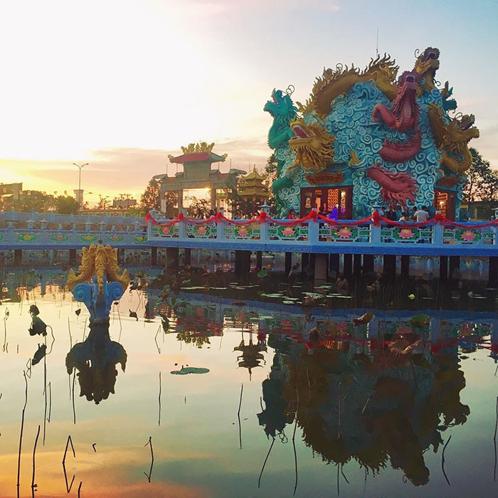 Viếng chùa Huỳnh Đạo An Giang - ngôi chùa nổi tiếng